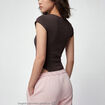 Body ajust&eacute; col rond manches courtes gris