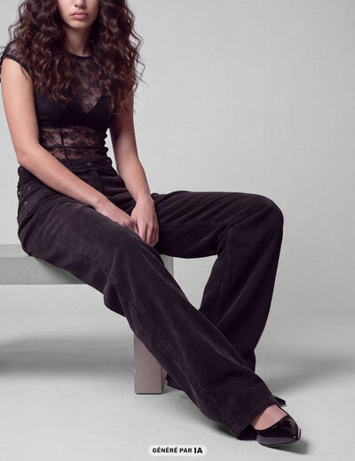 Pantalon bootcut en velours gris