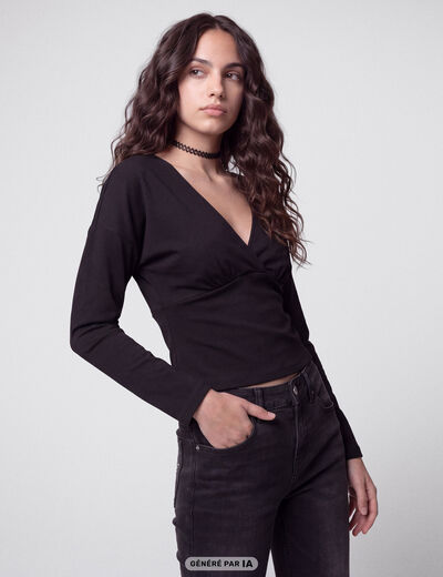 Top ajust&eacute; court manches longues noir