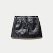 Jupe-short en similicuir noir