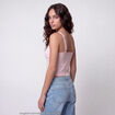 D&eacute;bardeur ajust&eacute; d&eacute;collet&eacute; dentelle rose clair