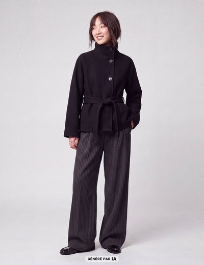 Manteau droit court col montant noir