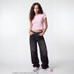 T-shirt ajust&eacute; col rond manches courtes rose