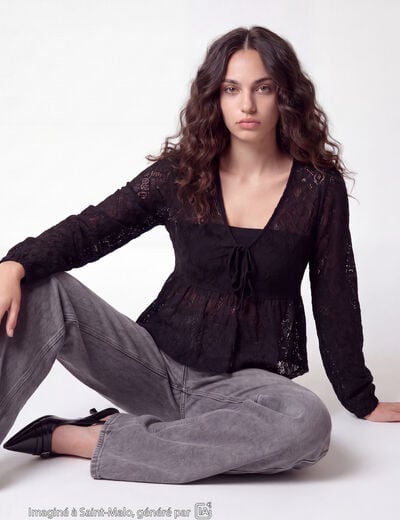 Chemise cintr&eacute;e dentelle col en V noir