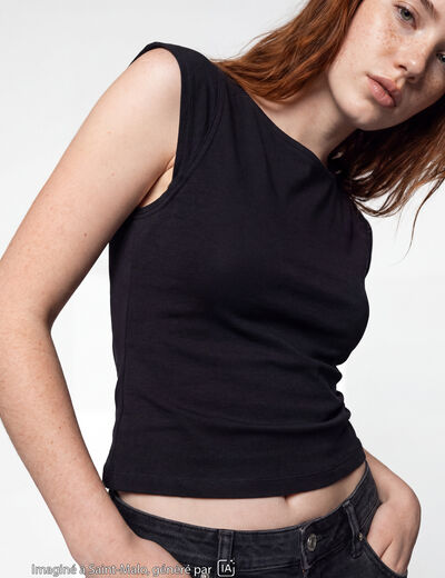 Top ajust&eacute; sans manches d&eacute;collet&eacute; dos noir