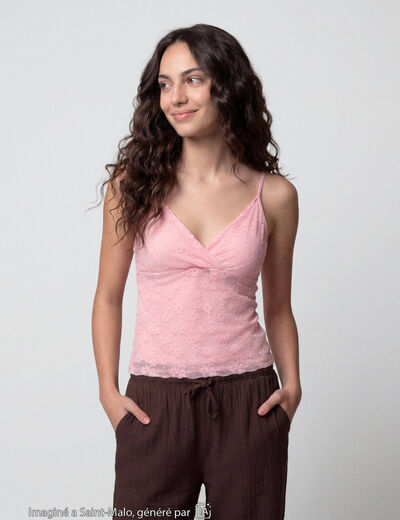 Top ajust&eacute; d&eacute;collet&eacute; sans manches rose