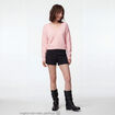 Short slim cigarette noir