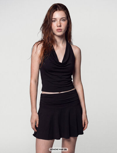 Top ajust&eacute; cropped d&eacute;collet&eacute; dos noir ado