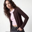 Gilet ajust&eacute; col rond manches longues marron fonc&eacute;