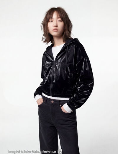 Blouson droit cropped &agrave; capuche velours noir