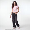T-shirt ajust&eacute; col rond manches courtes rose