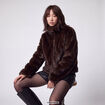 Manteau droit court fausse fourrure marron fonc&eacute;