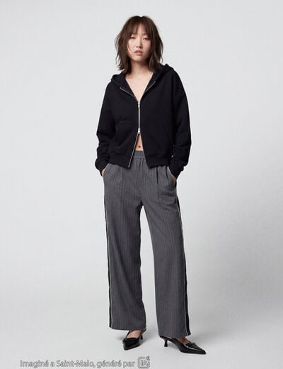 Sweat oversize court &agrave; capuche noir ado