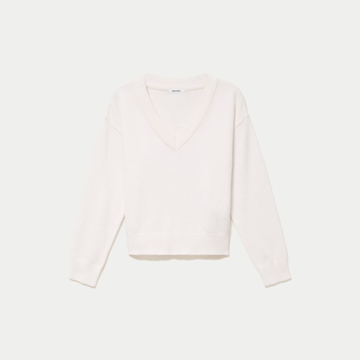 Pull ajust&eacute; d&eacute;collet&eacute; manches longues ecru
