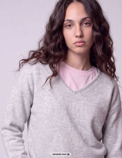 Pull col v manches longues gris clair