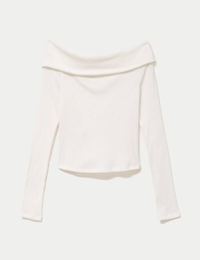 Top ajust&eacute; cropped manches longues ecru