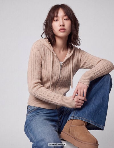Gilet &agrave; capuche manches longues beige