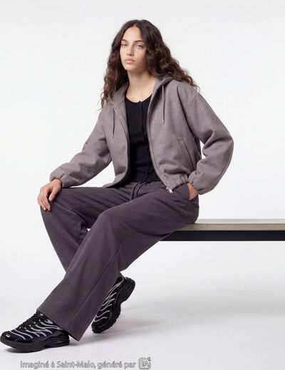 Blouson cropped effet boule &agrave; capuche gris fonc&eacute;