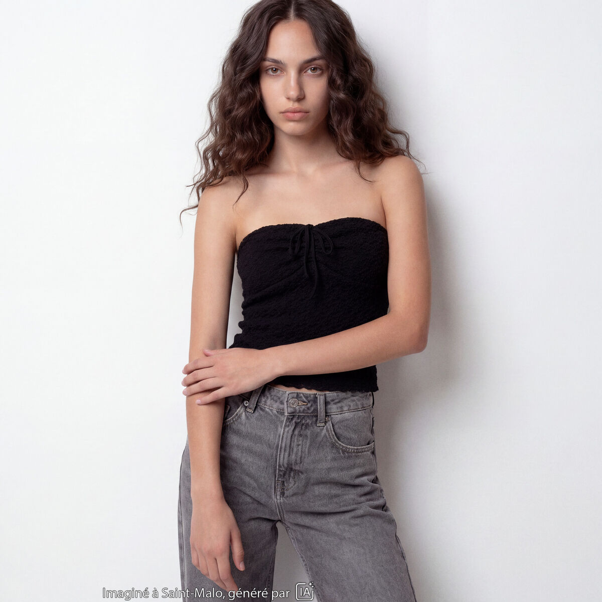 Bandeau ajust&eacute; sans manches dentelle noir