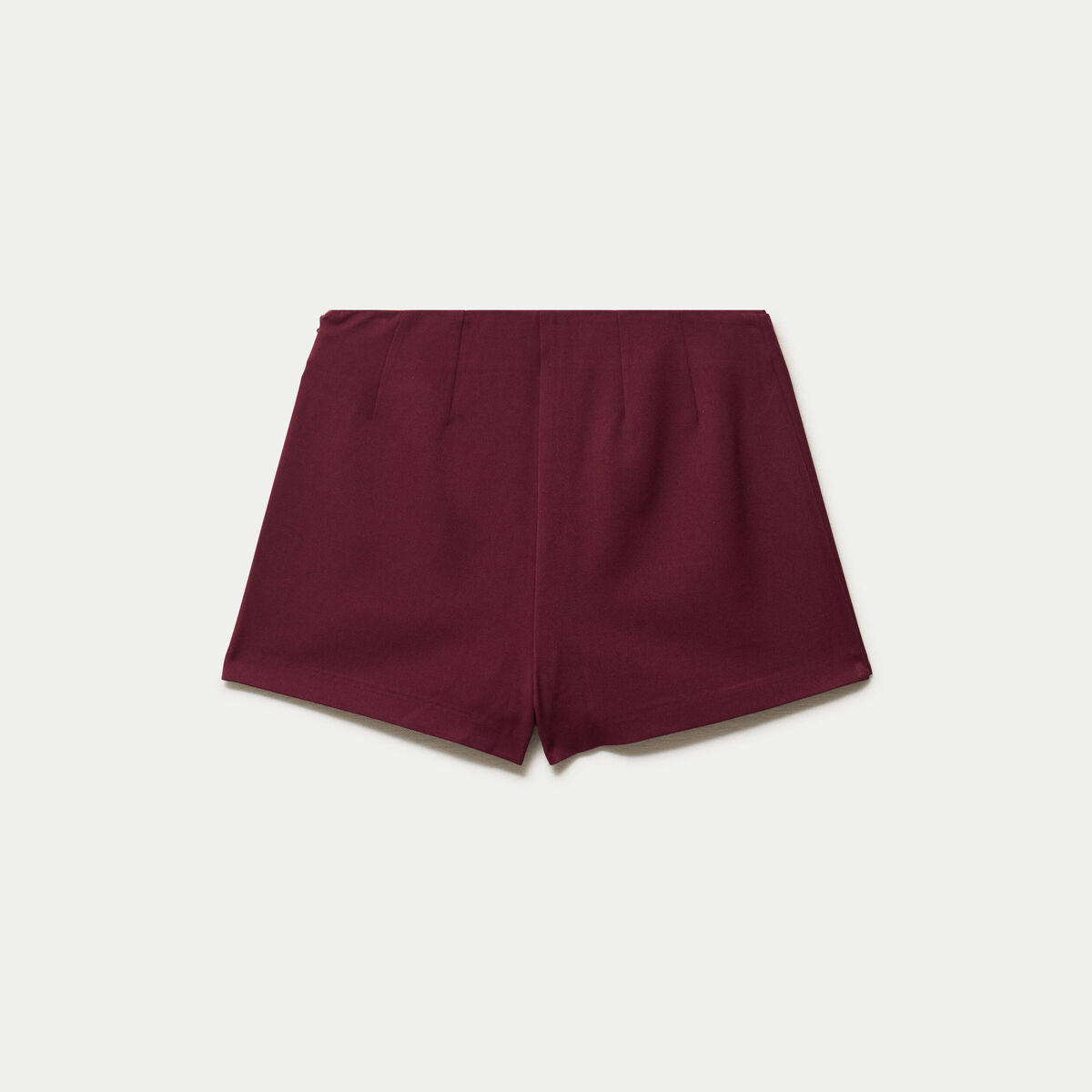 Jupe-short taille haute avec ceinture bordeaux