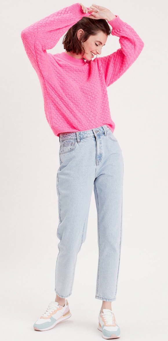 jeans mom