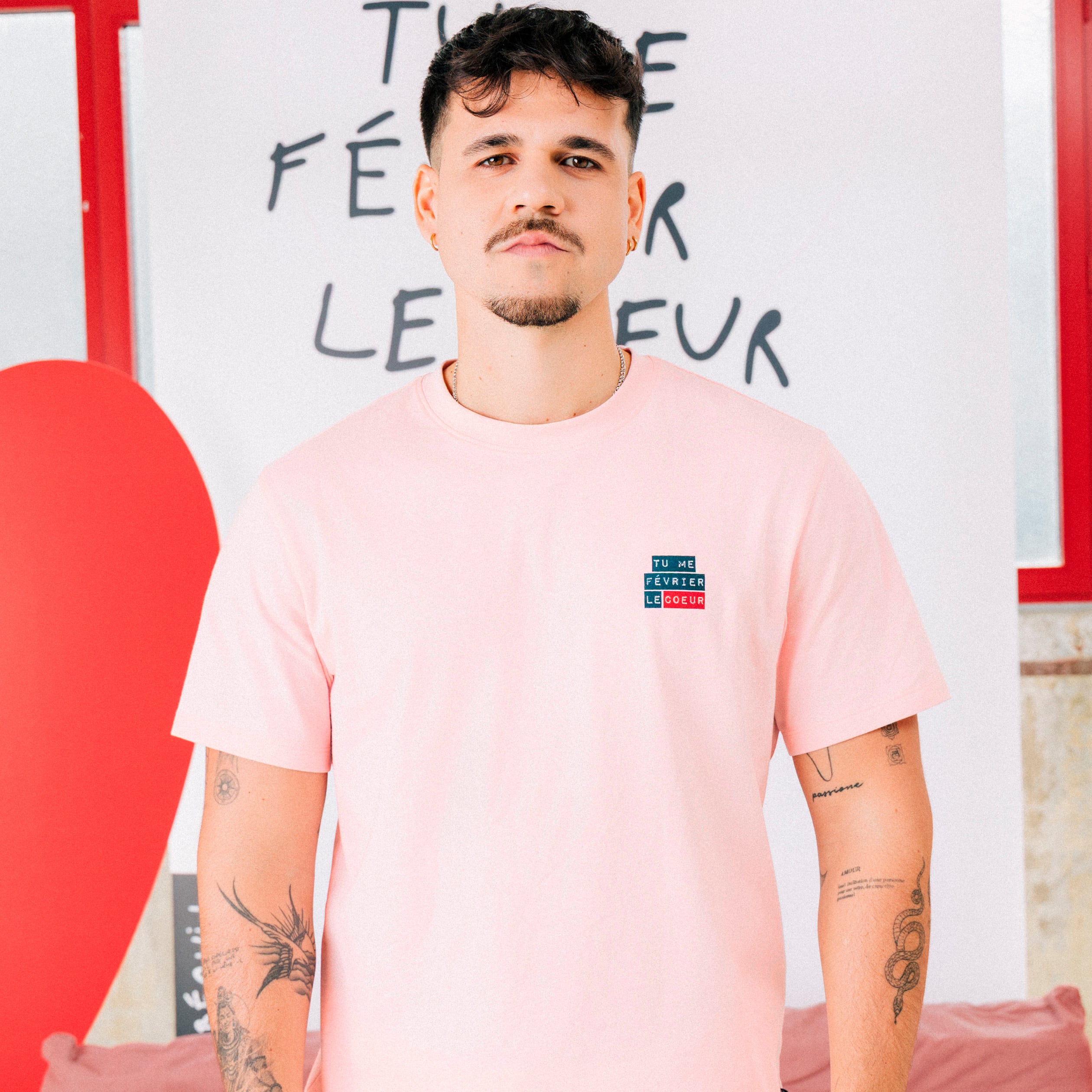 T-shirt en coton manches courtes rose poudr&eacute;e homme