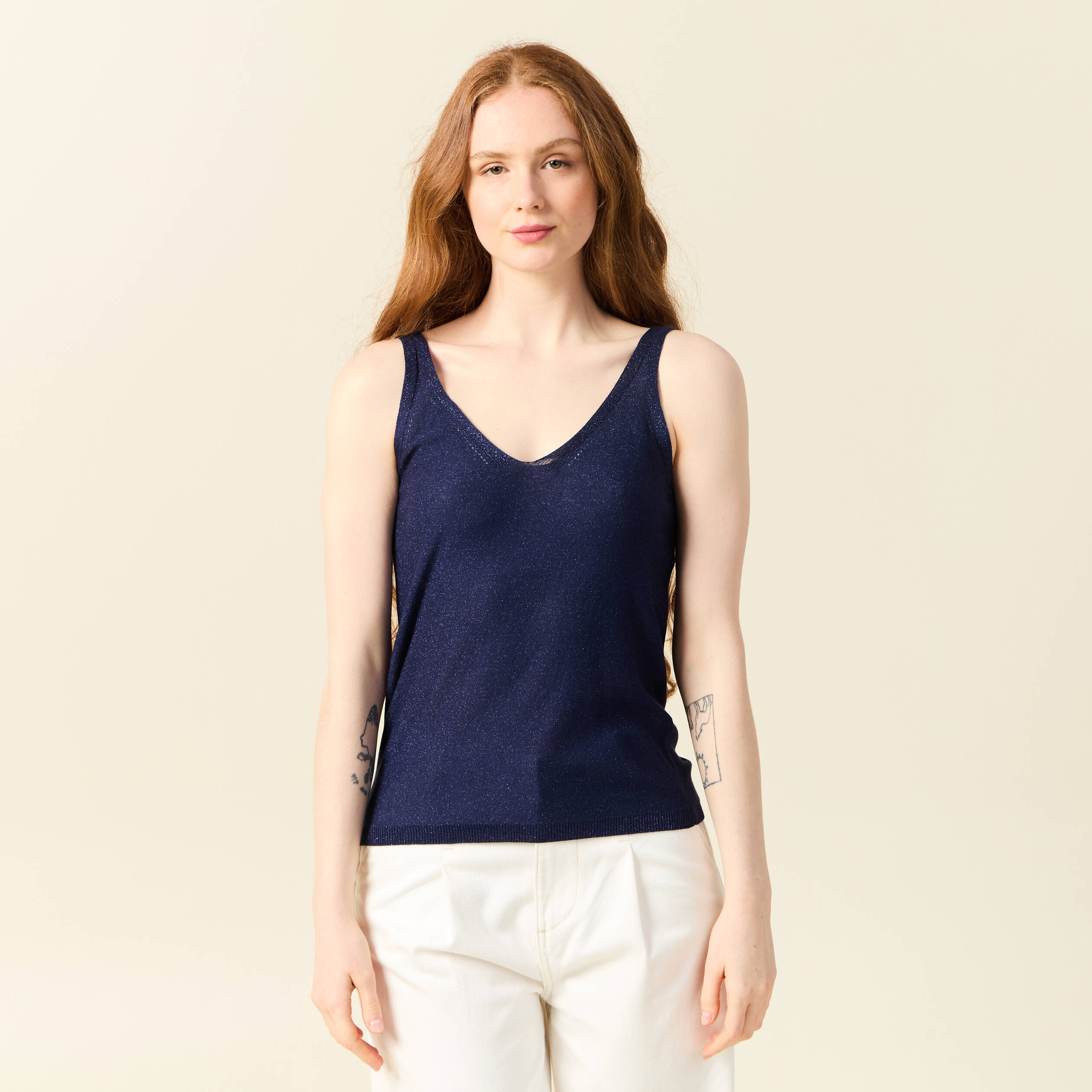 debardeur bretelles fines bleu marine femme Débardeur bretelles fines bleu marine femme
