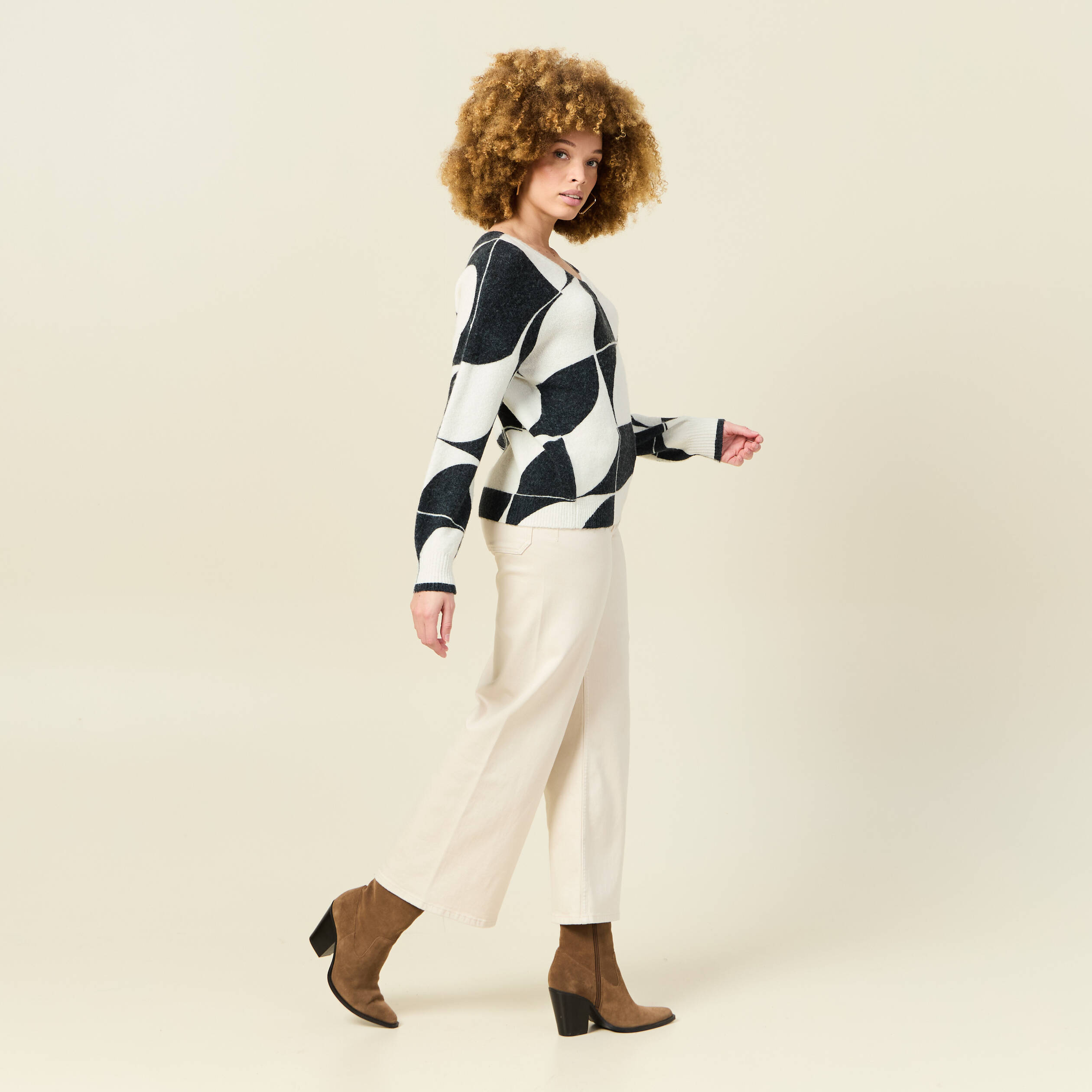 Pull manches longues r&eacute;vesible noir femme