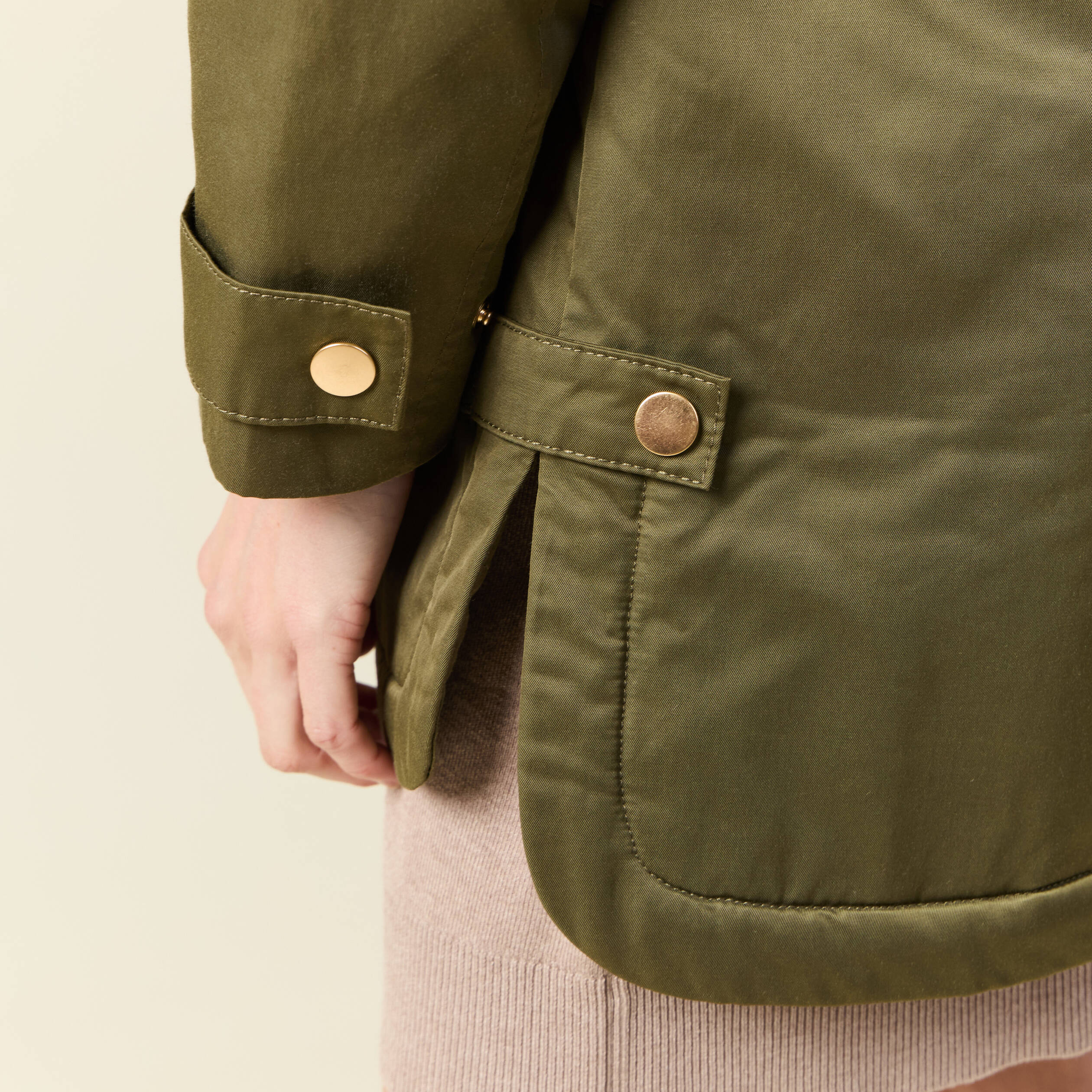 Parka droite à capuche vert kaki femme
