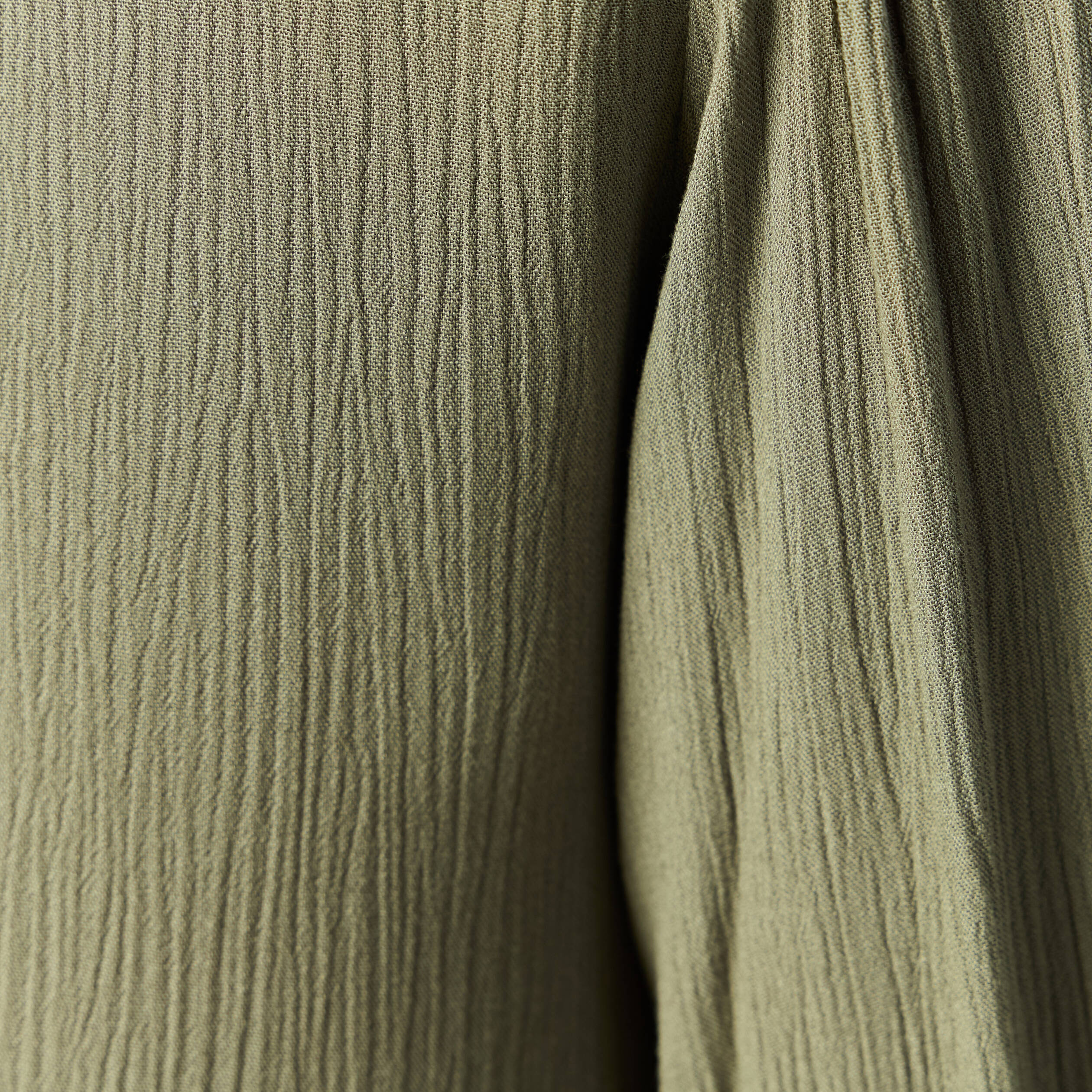 Robe &eacute;vas&eacute;e broderie vert kaki femme