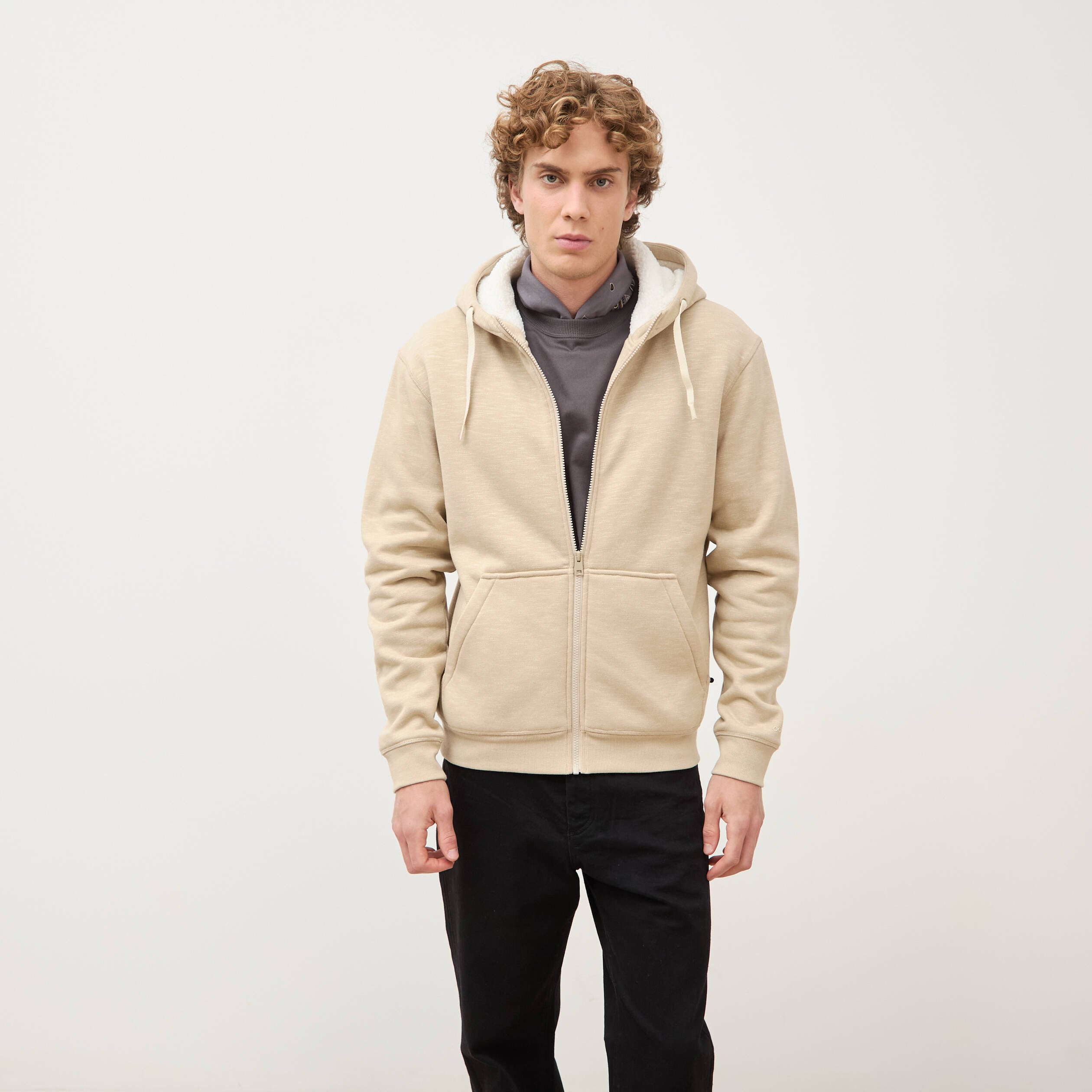 Sweat manches longues zipp&eacute; beige homme