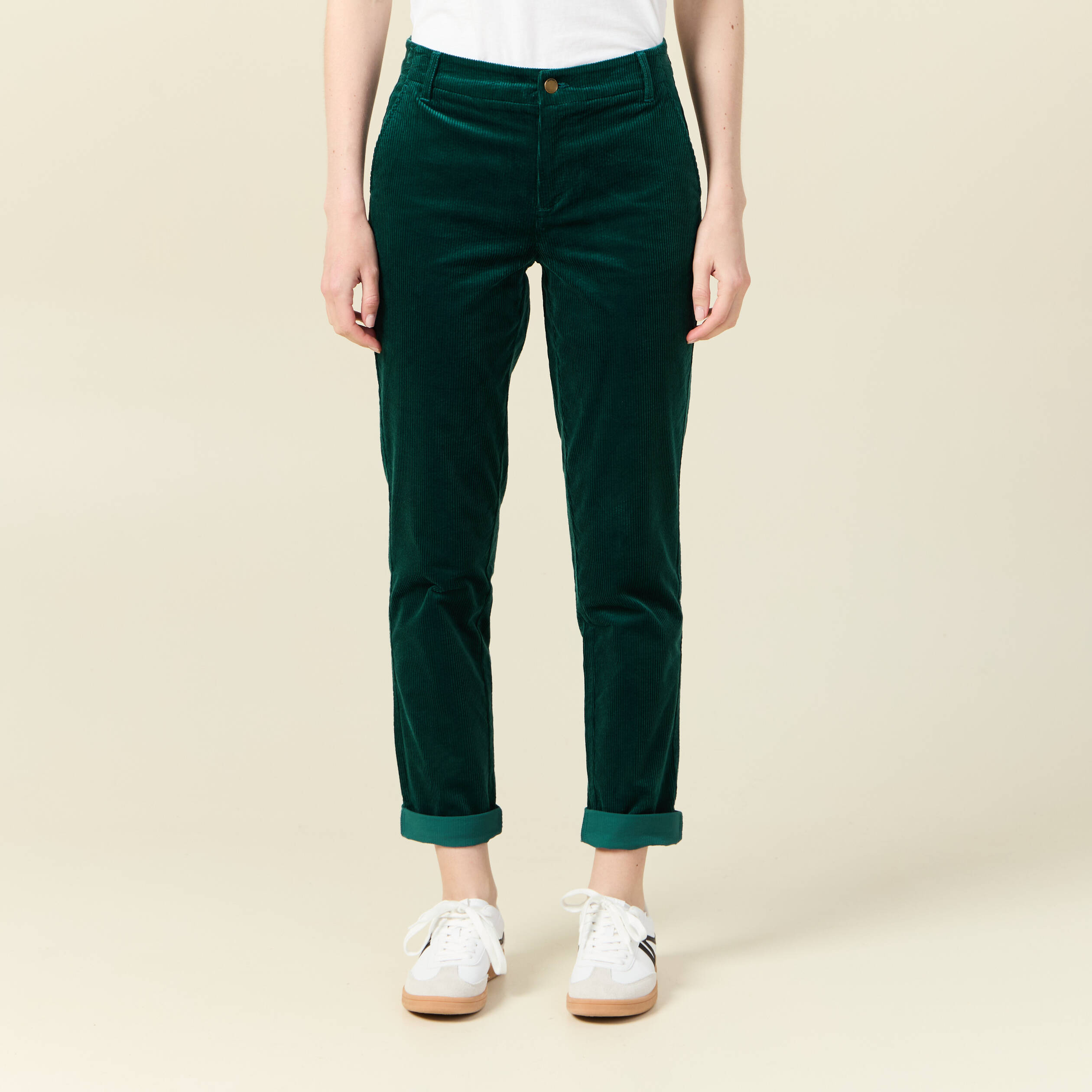 pantalon chino velours cotele vert canard femme Pantalon chino velours côtelé vert canard femme