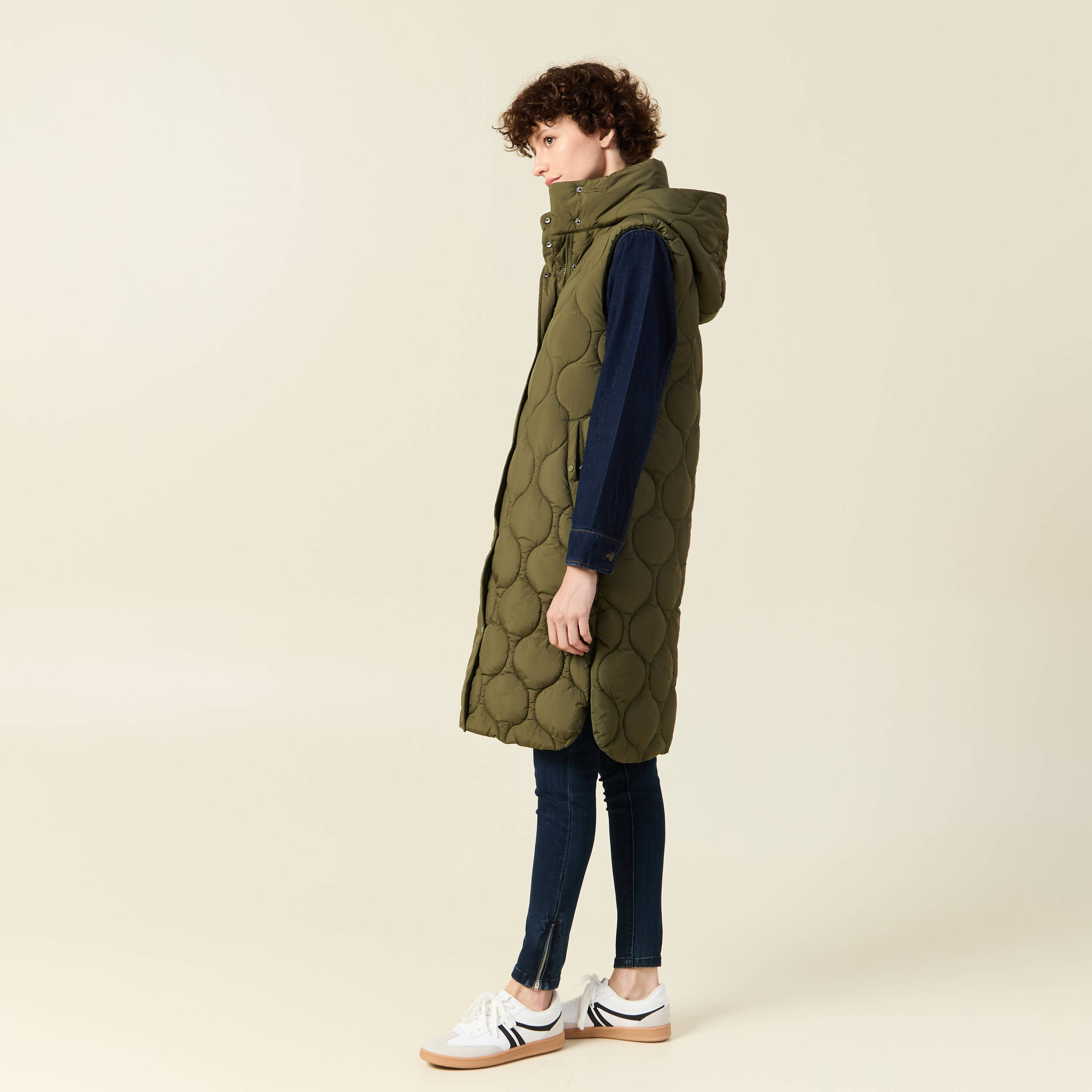 doudoune sans manches a capuche vert kaki femme Doudoune sans manches à capuche vert kaki femme