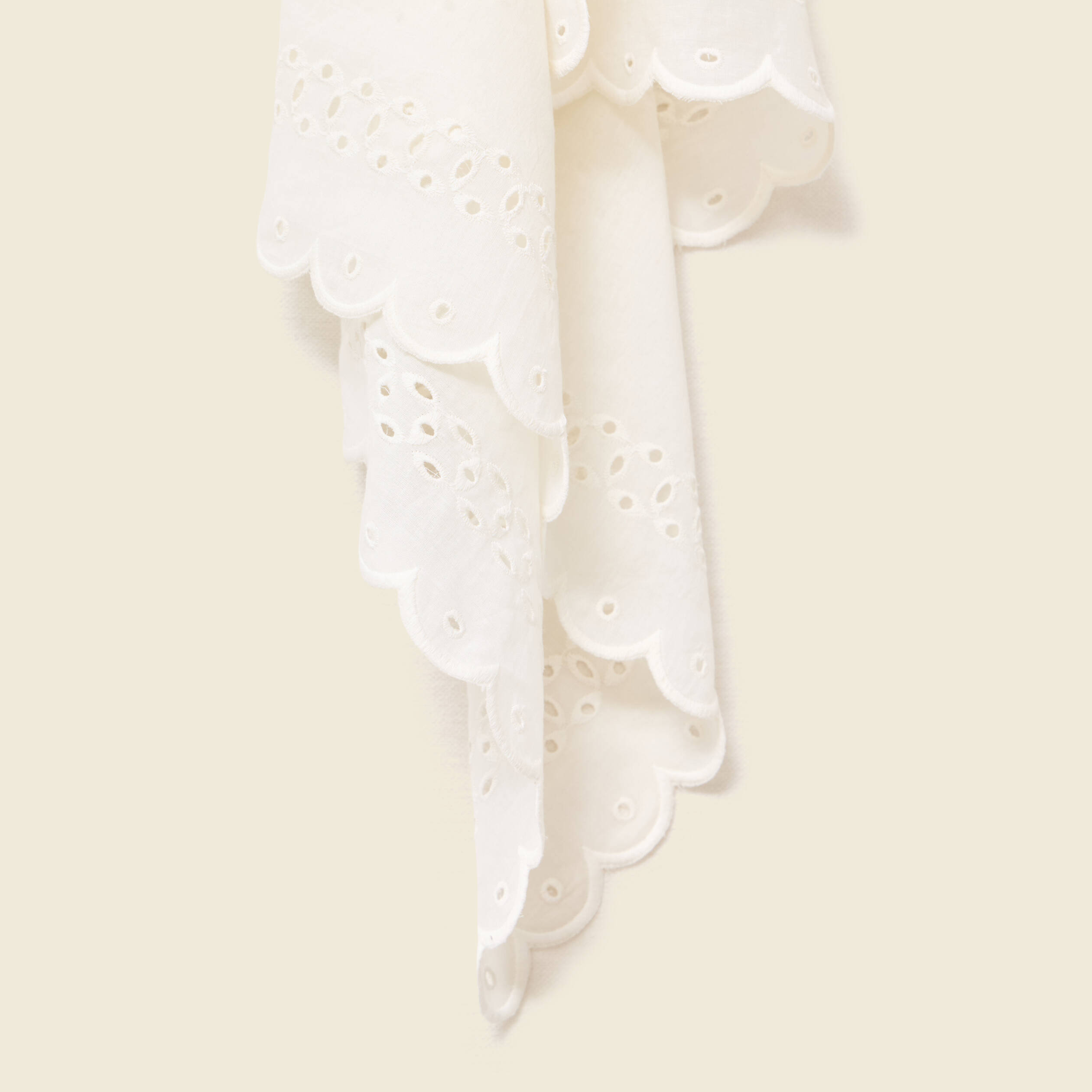 Foulard en coton avec broderie ecru femme