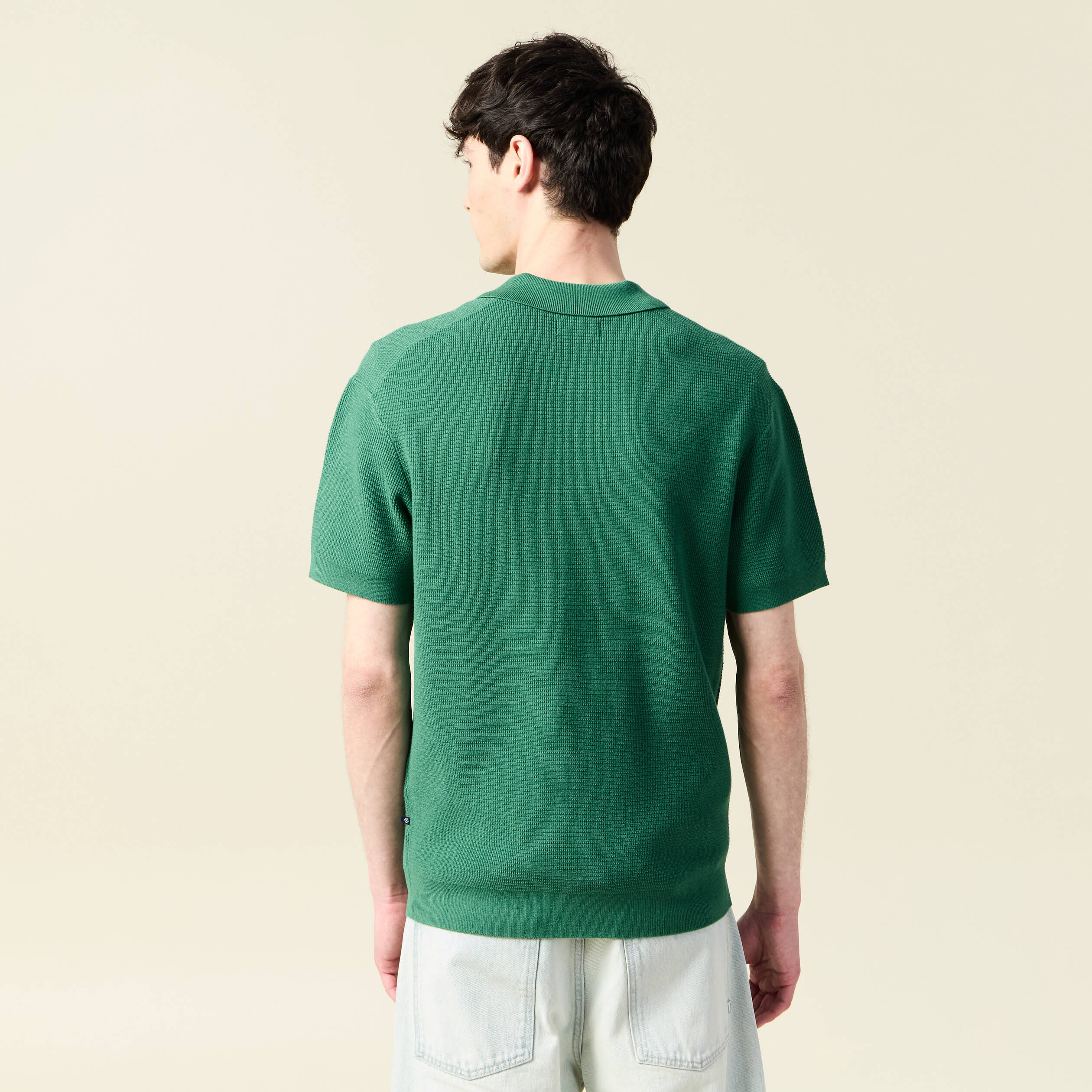 Polo cintr&eacute; manches courtes vert homme
