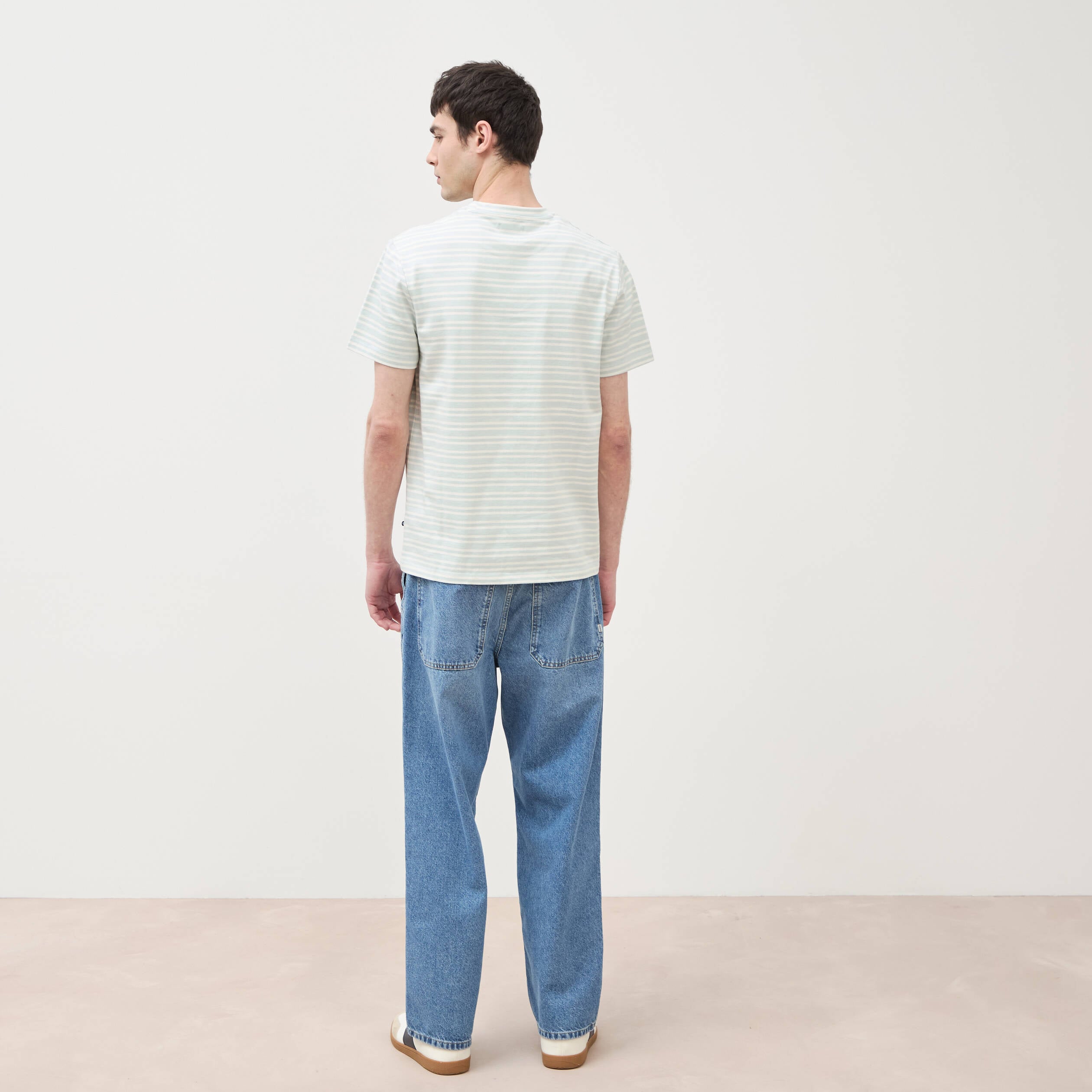 T-shirt ray&eacute; col rond manches courtes bleu gris homme