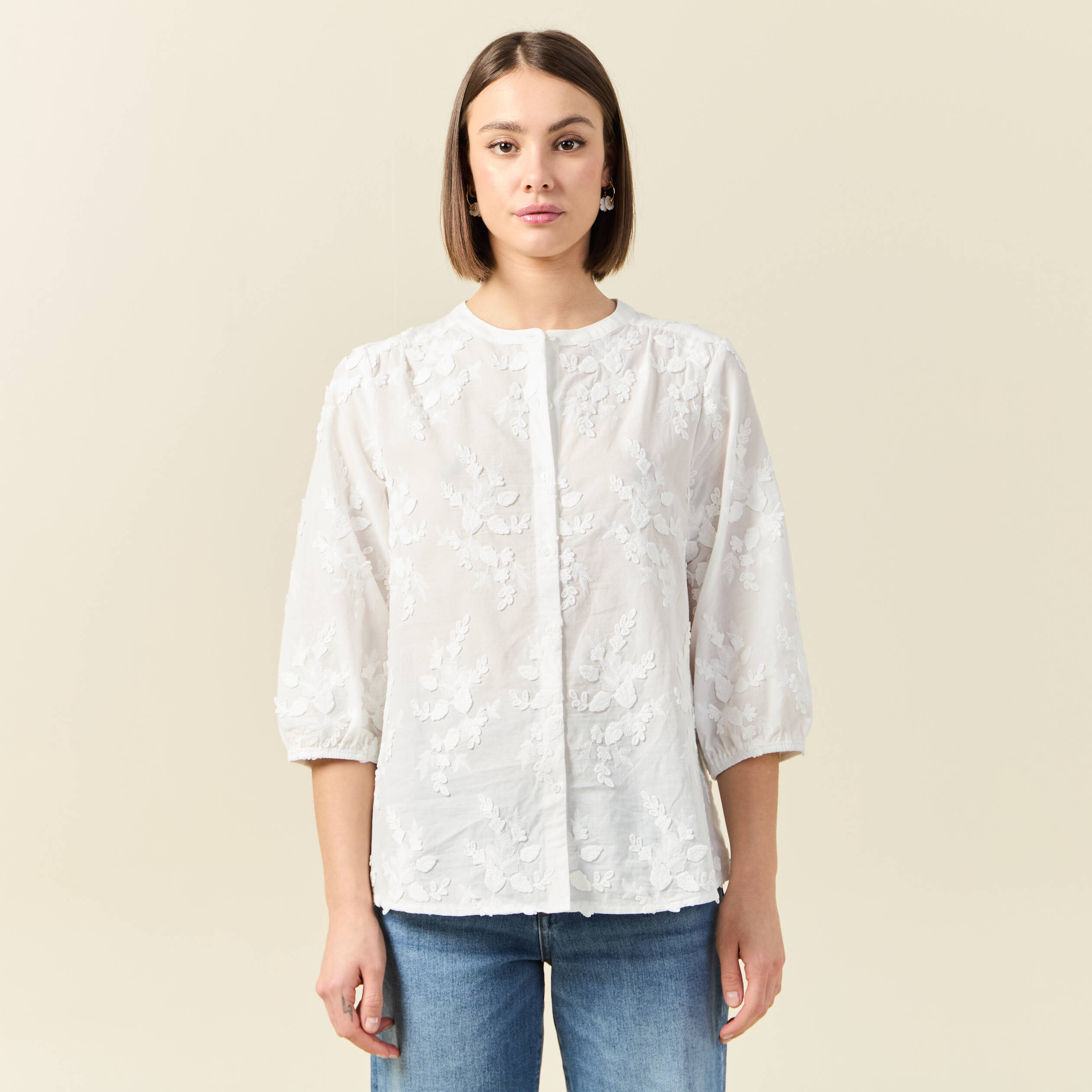 Chemise manches 3/4 brod&eacute;e ecru femme