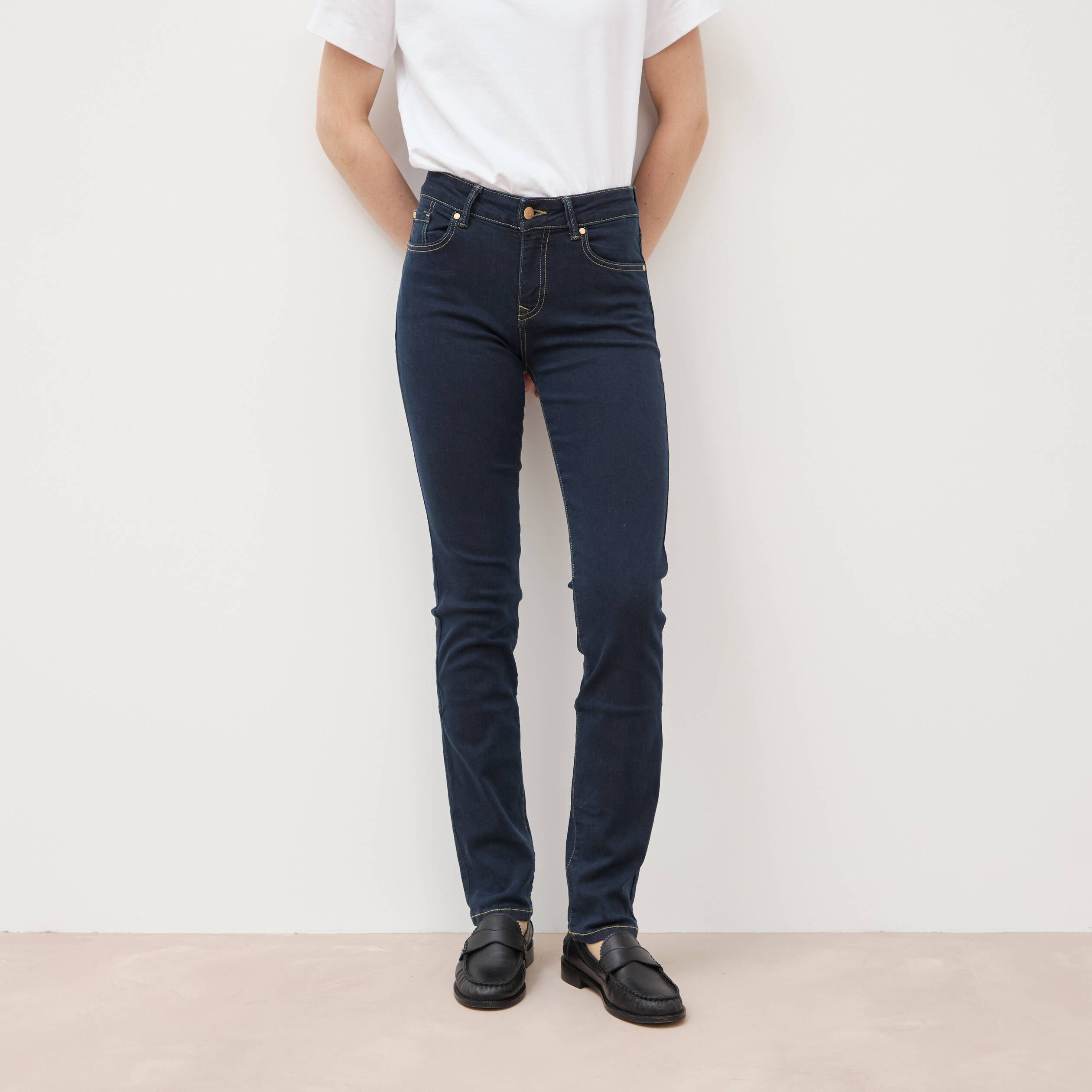 Jeans regular 5 poches denim brut rinse femme