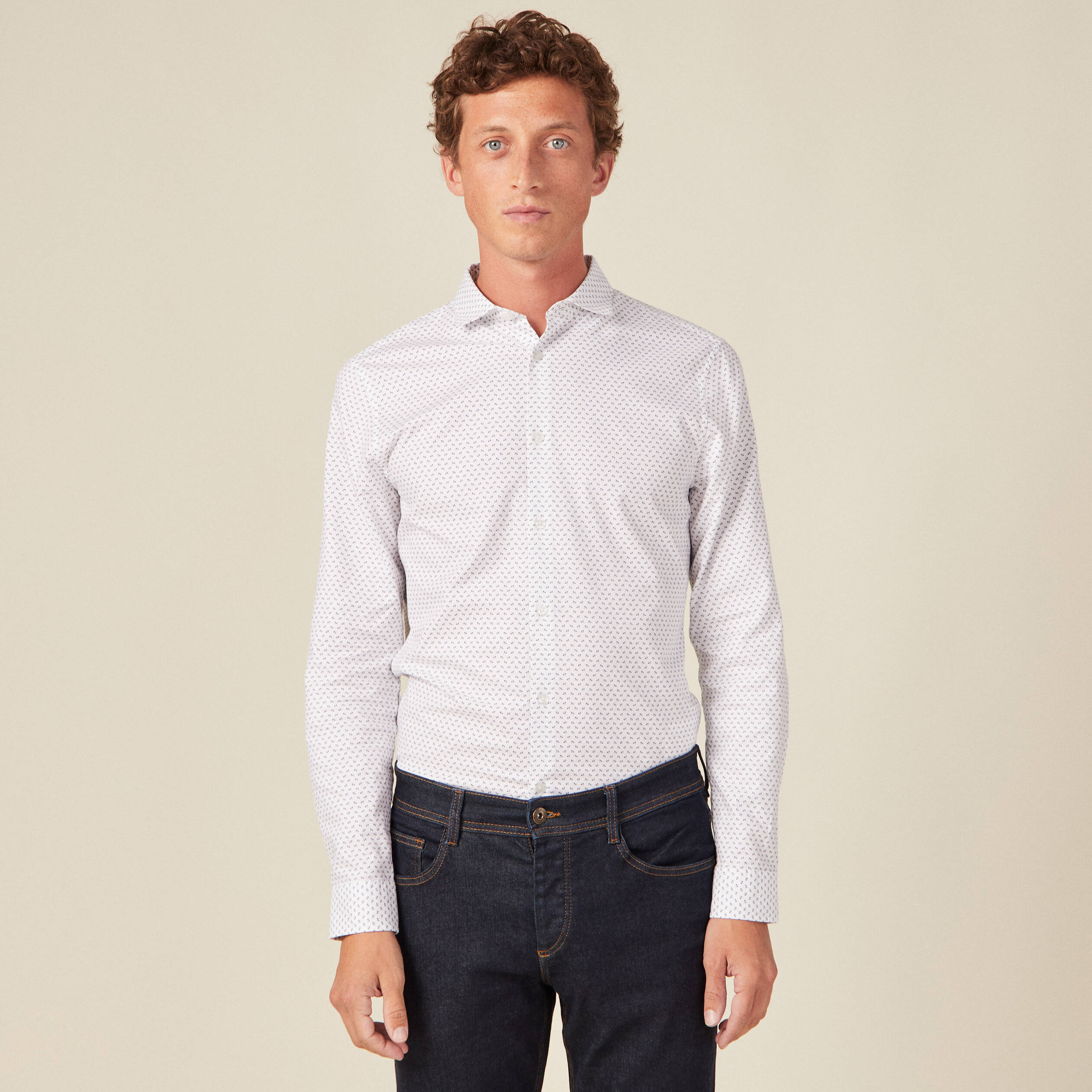 Chemise cintr&eacute;e en coton manches longues blanc homme