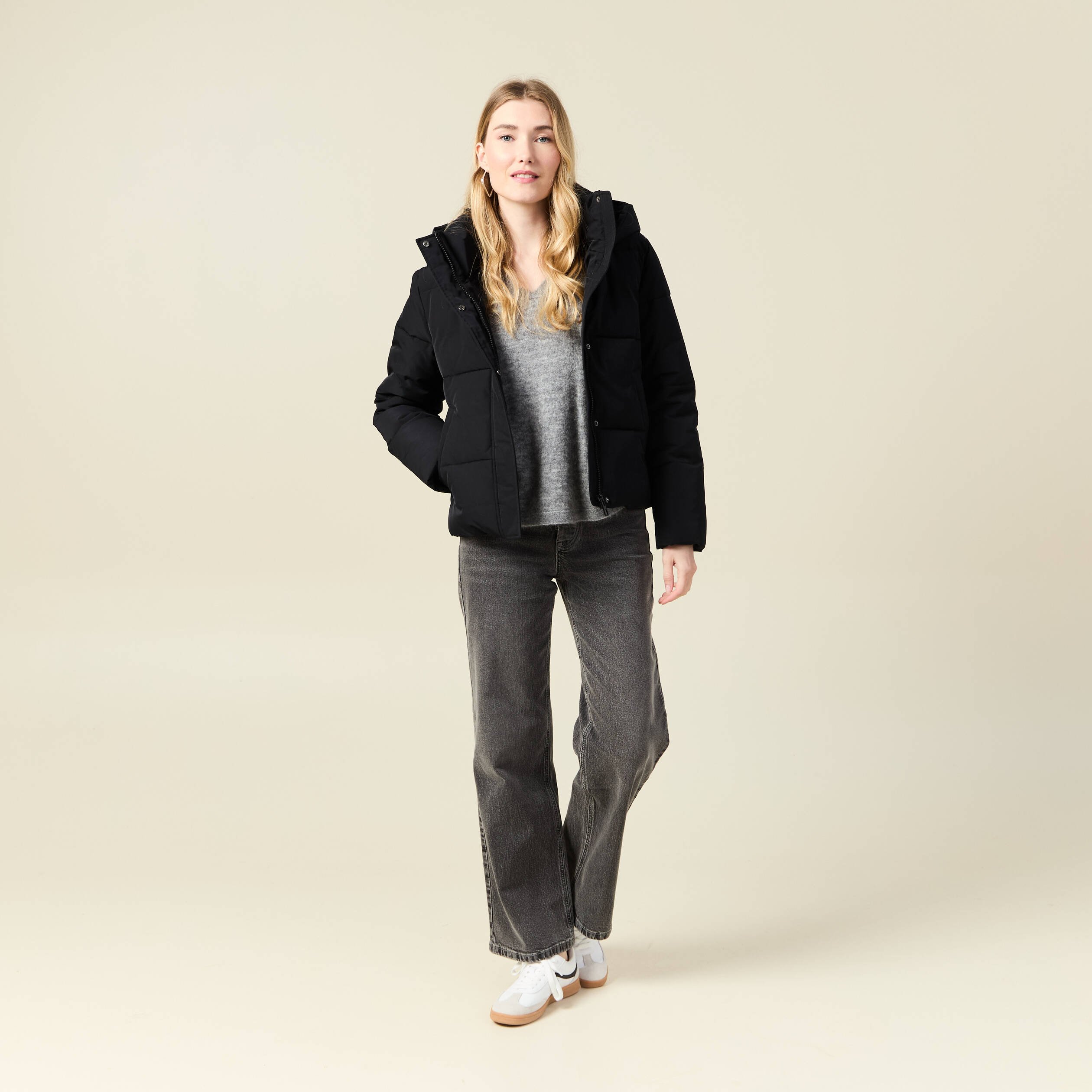 Pull manches longues col en V gris clair femme