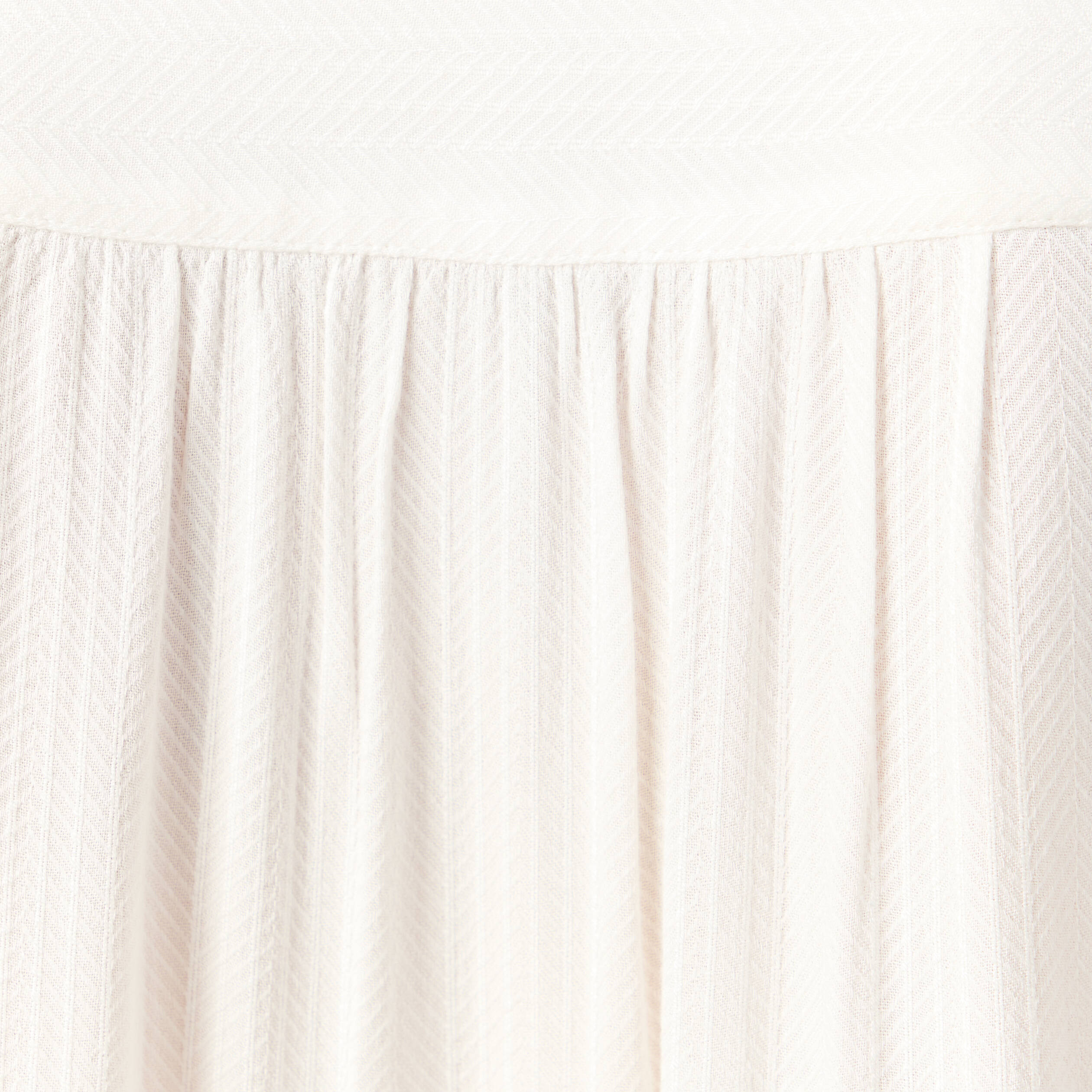 Blouse droite courte d&eacute;tail dentelle creme femme