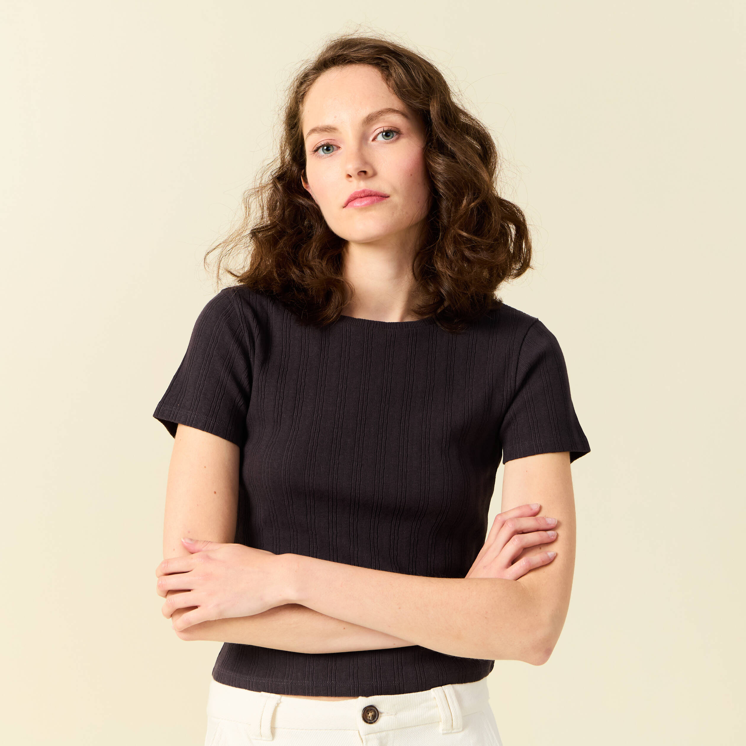 t shirt manches courtes gris fonce femme T-shirt manches courtes gris foncé femme