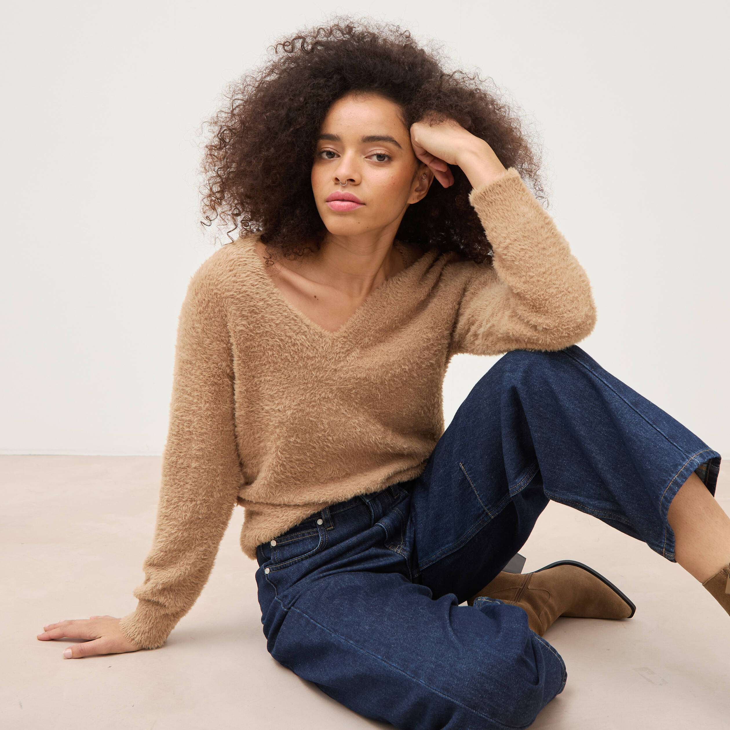 Pull droit col v manches longues camel femme