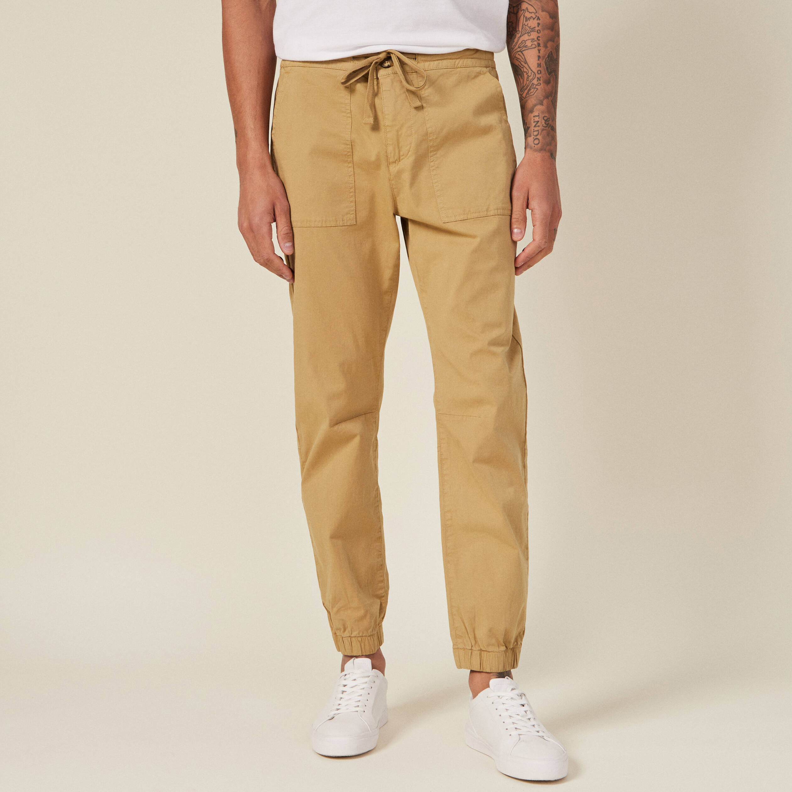 jogger droit bas resserre vert olive homme Jogger droit bas resserré vert olive homme
