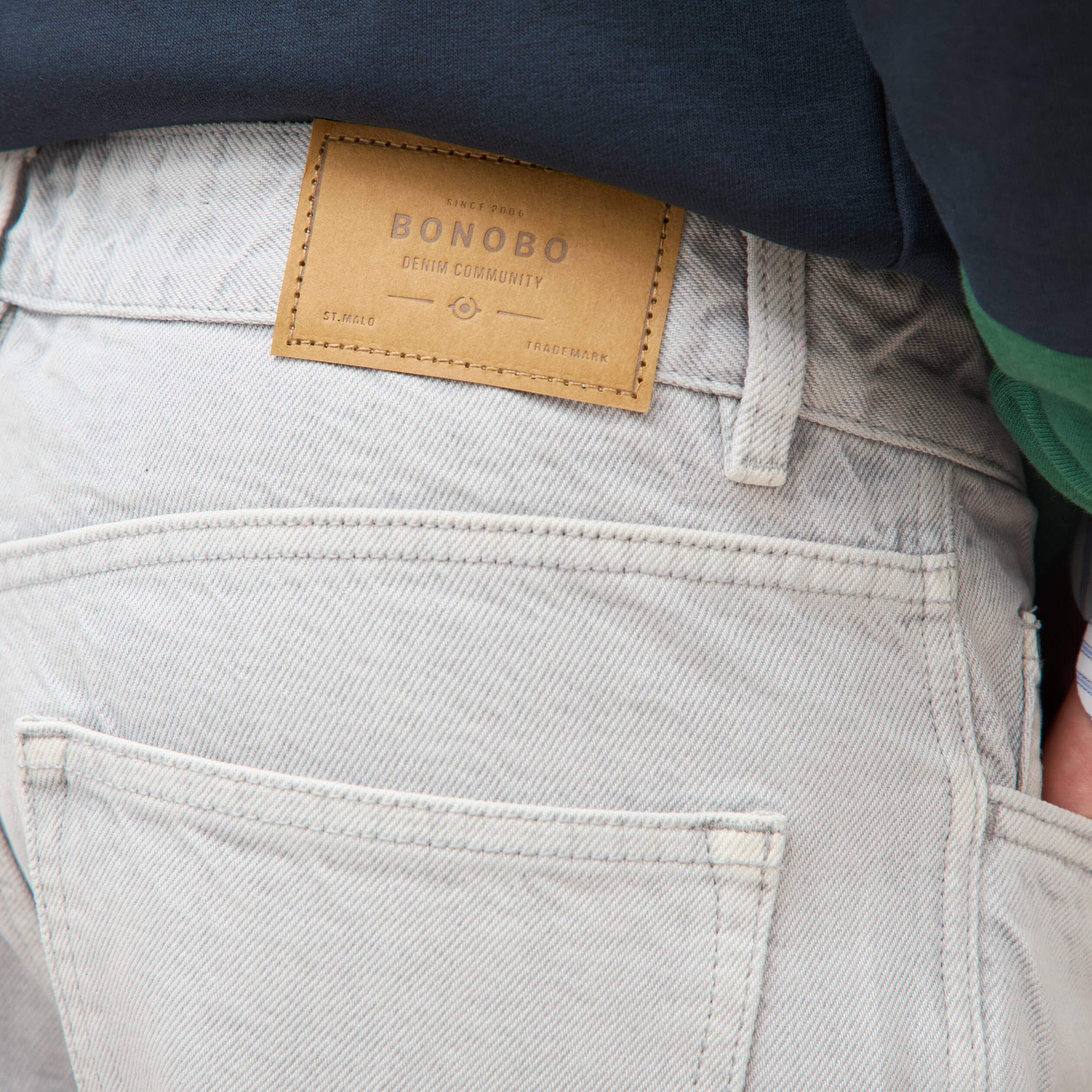 Jeans large longueur 32 en coton denim snow gris homme