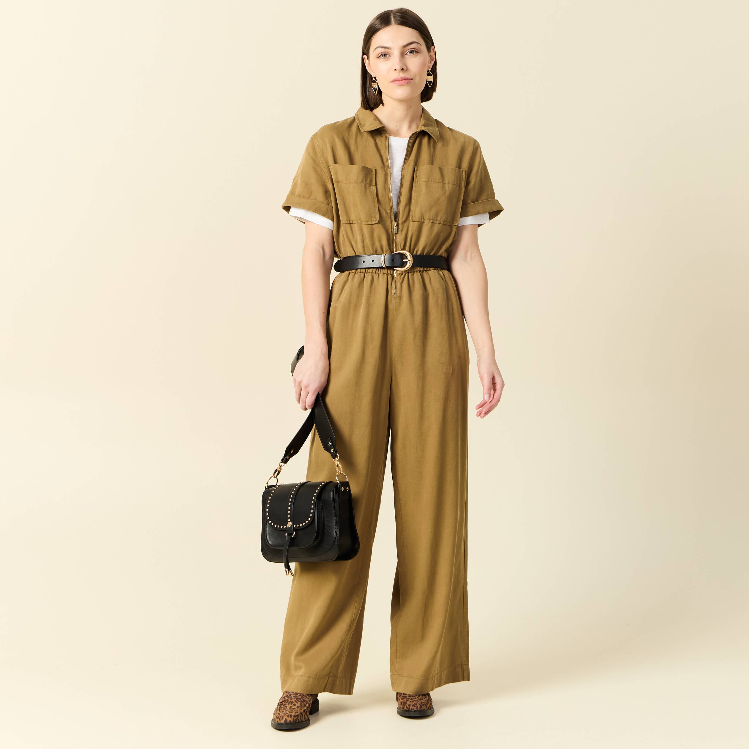 Combinaison pantalon zipp&eacute;e vert kaki femme