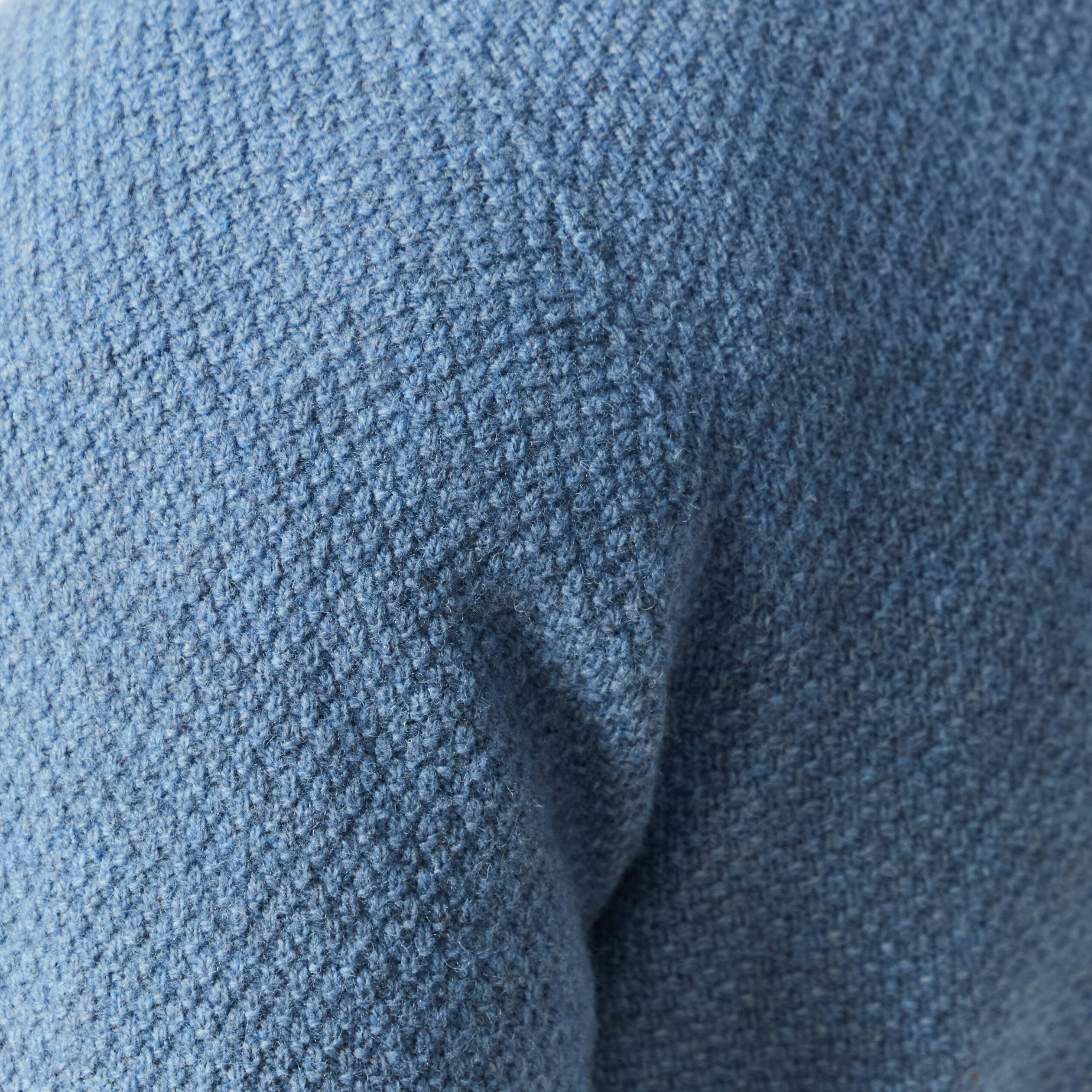 Pull manches longues fabriqu&eacute; en France bleu fonc&eacute; homme