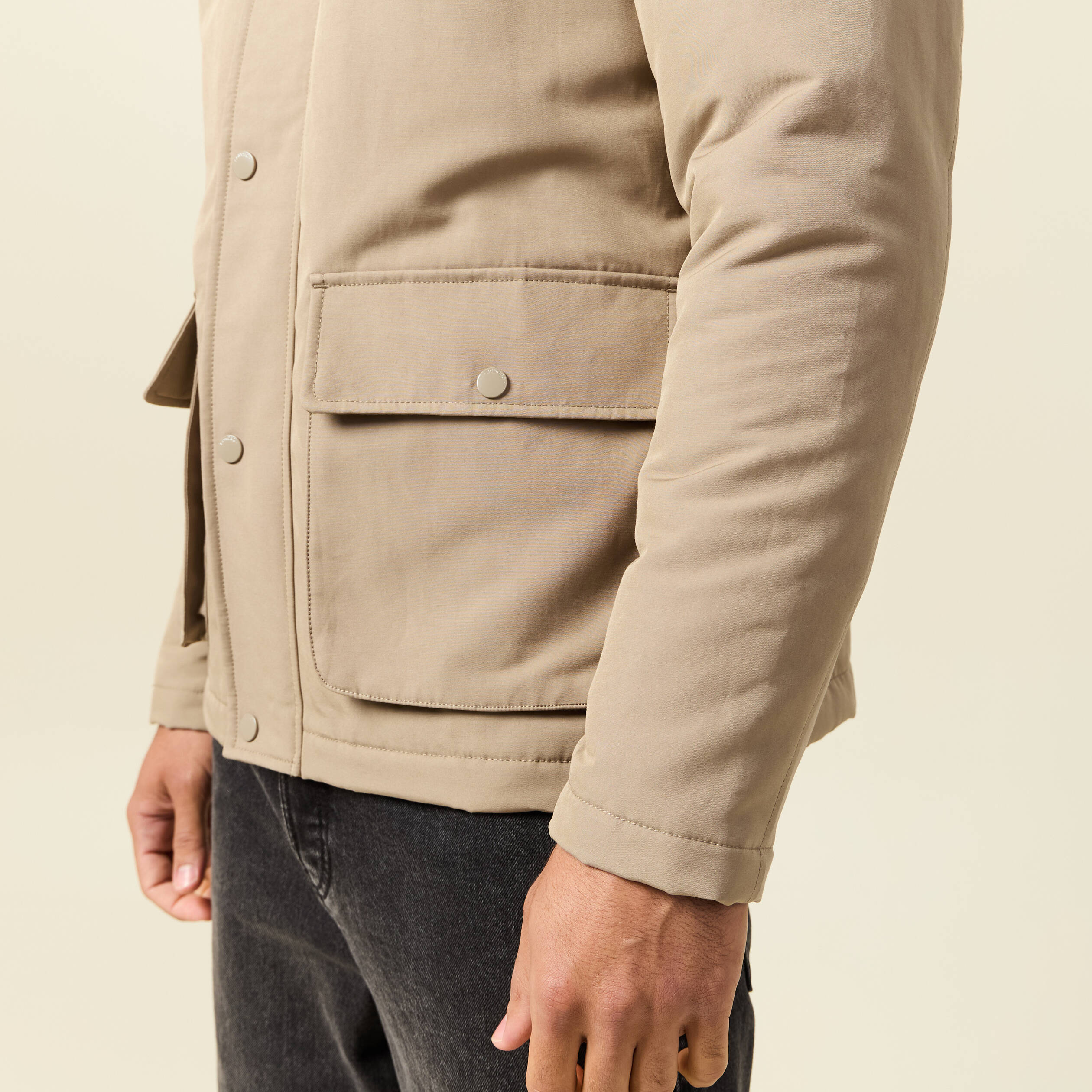Veste droite mi-longue d&eacute;perlante sable homme