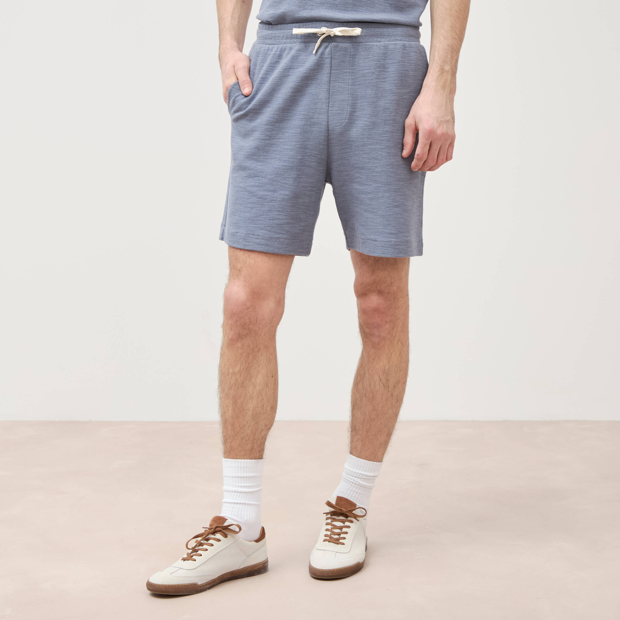 Short droit avec cordon bleu gris homme