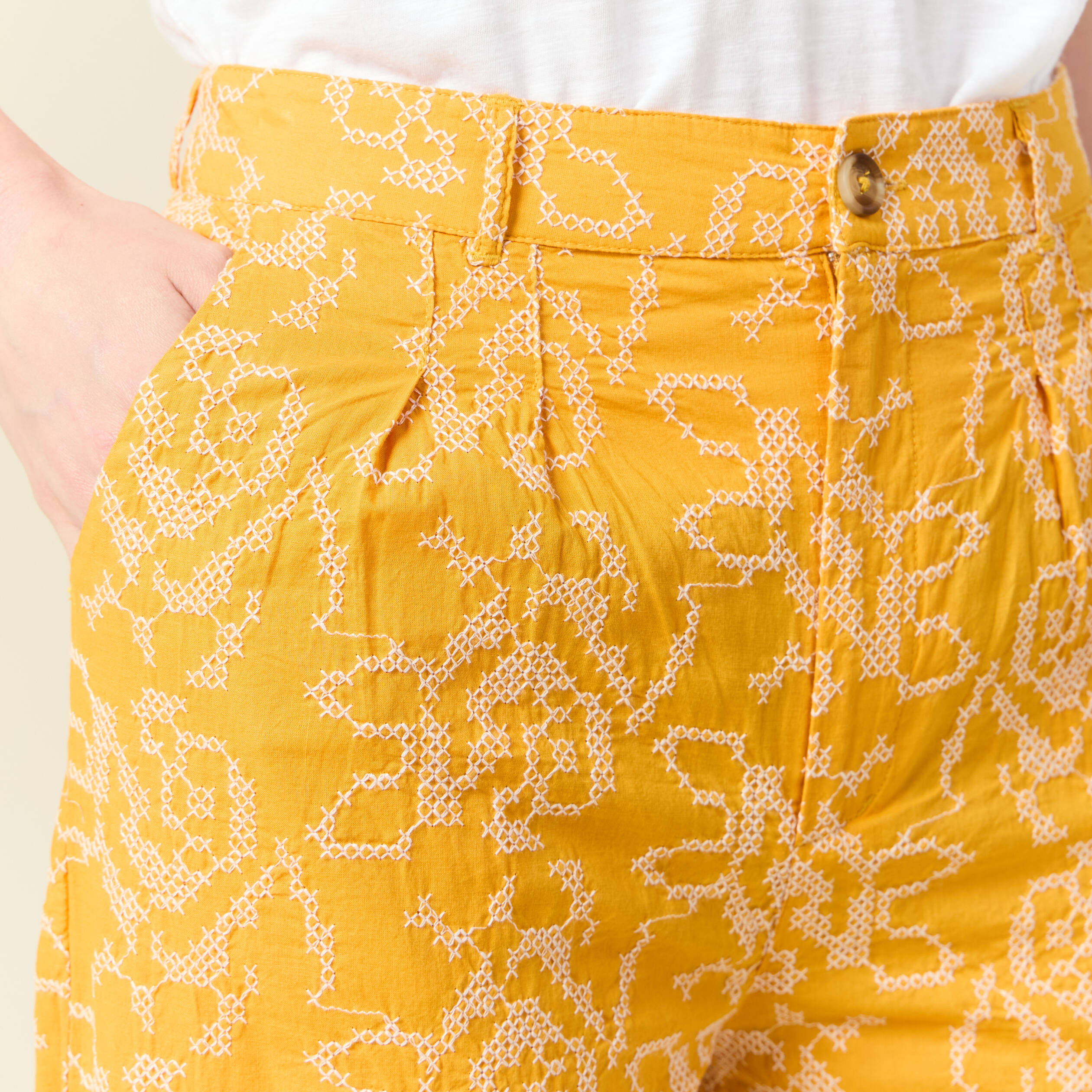 Pantalon large brod&eacute; jaune femme